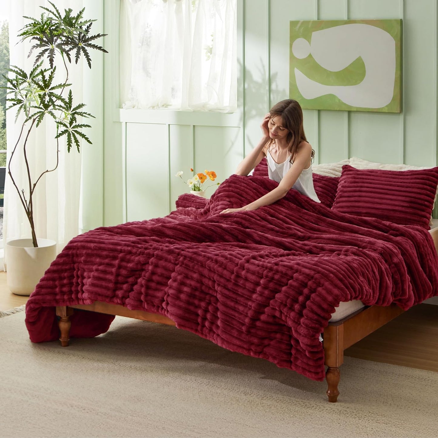 Bedsure Fluffy Comforter Set Queen - Super Soft Faux Fur Bed Set Dark Red, Warm Plush Fleece Winter Bedding, 3 Pieces, 1 Shaggy Fuzzy All Seasons Queen Size Comforter with 2 Pillowcases