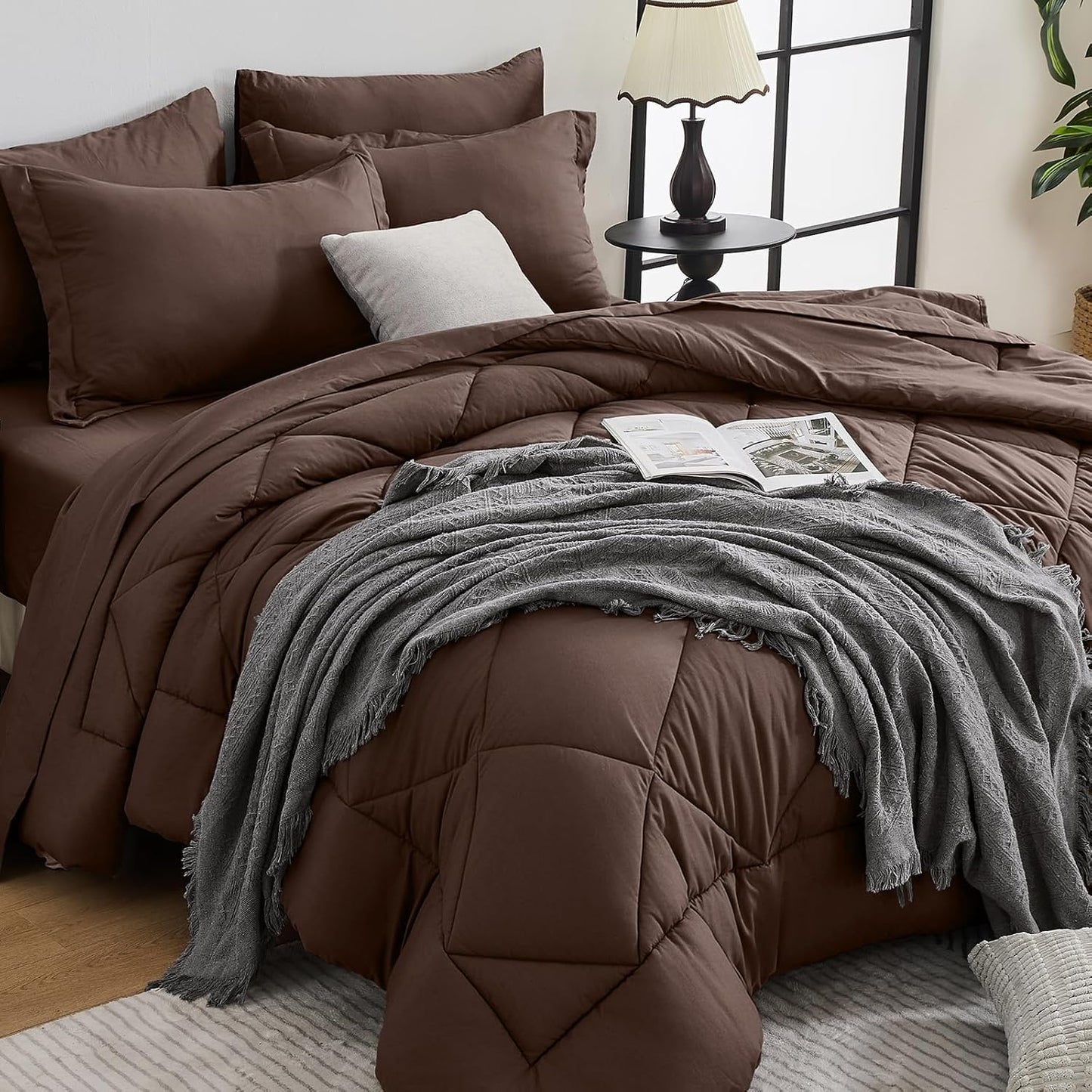 HEVUMYI Red & Black Queen Comforter Set - 7-Piece All Season Burgundy Bed in a Bag Queen, Ultra Soft Bedding Set with Comforter, Flat Sheet, Fitted Sheet, Pillowcases, Pillow Shams, Burgundy