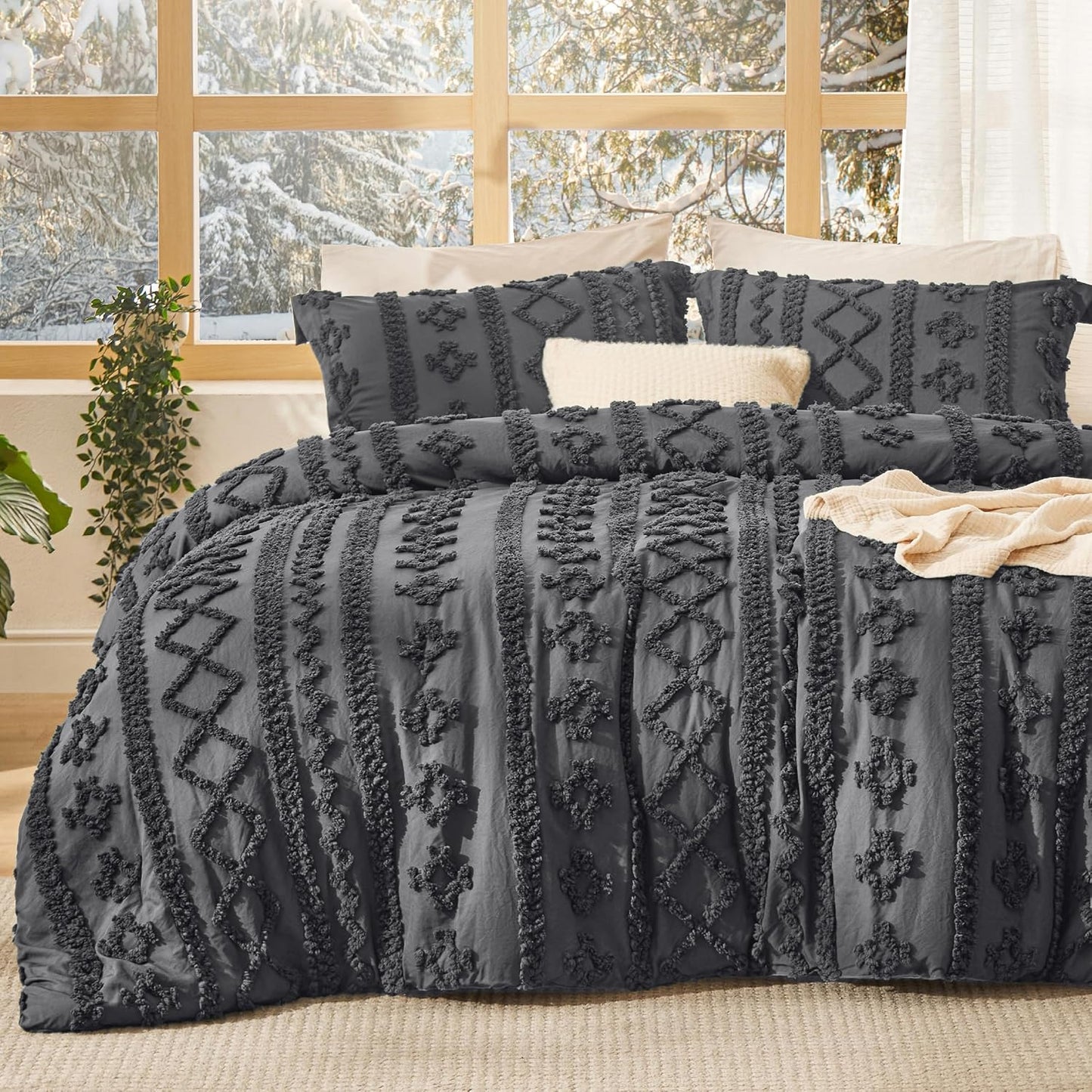 Bedsure Tufted Boho Comforter Set Queen Size - Dark Red Boho Bed Set, GentleSoft™ 3 Pieces Farmhouse Shabby Chic Embroidery Bedding, Gifts for Woman, Soft Jacquard Queen Comforter for All Seasons